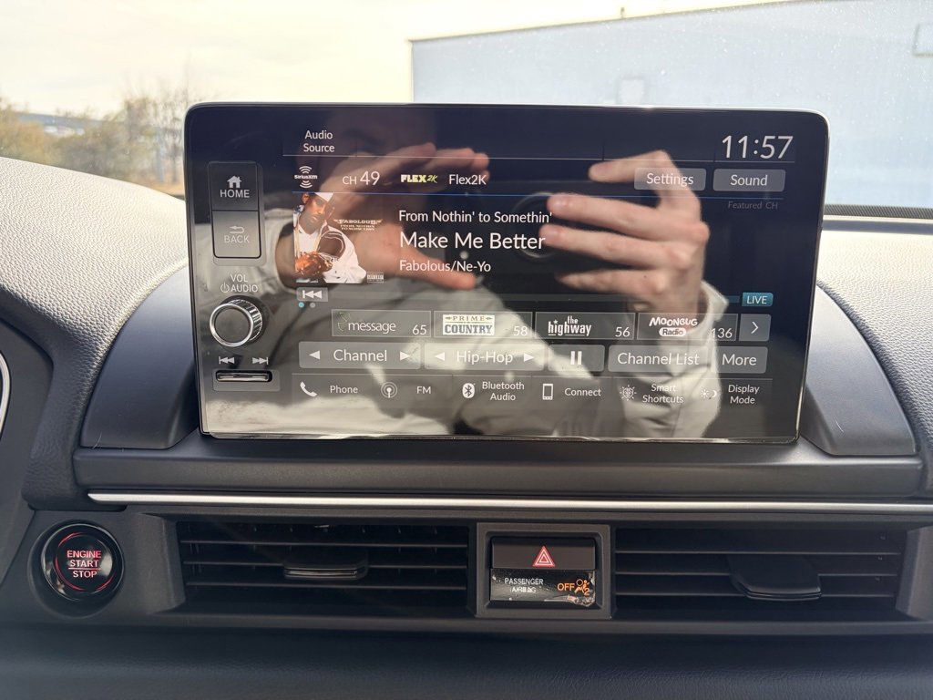 Used 2023 Honda Pilot EX-L image 11