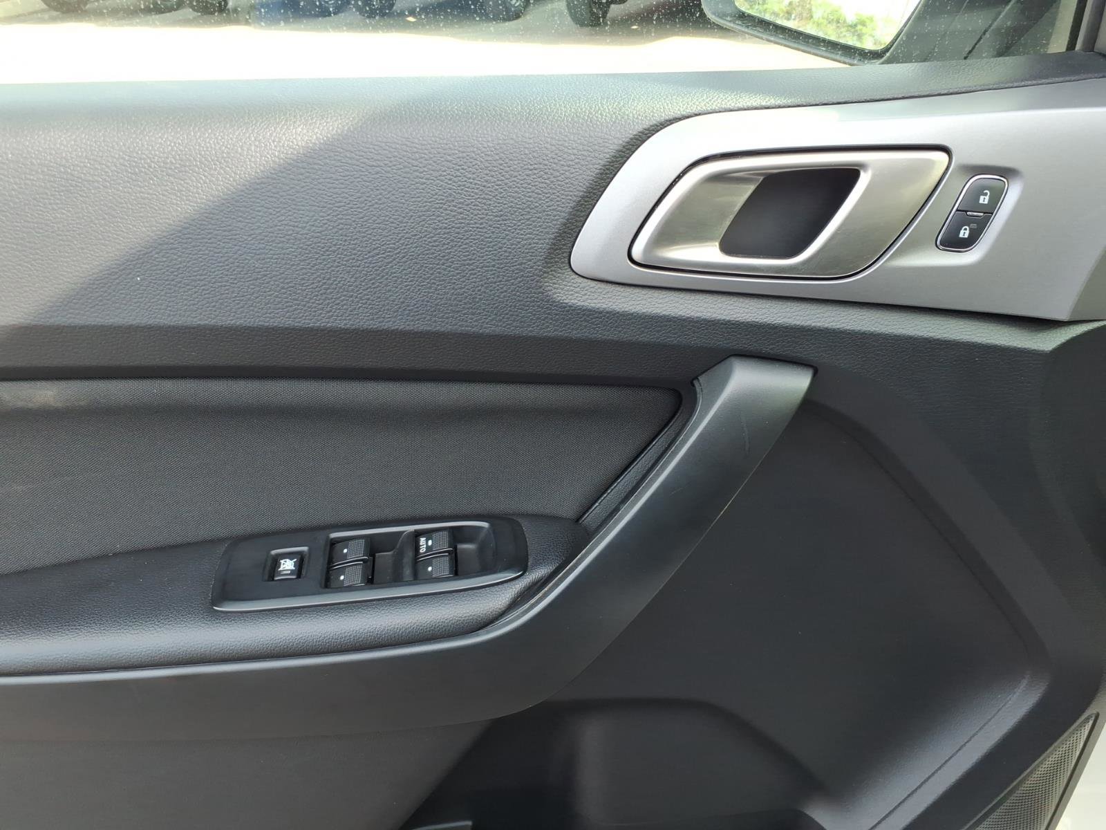 Certified 2019 Ford Ranger XLT w/ Equipment Group 301A Mid image 11