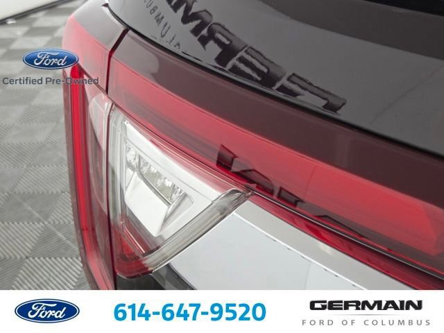 Used 2021 GMC Acadia SLE w/ Driver Convenience Package AWD/4WD image 16