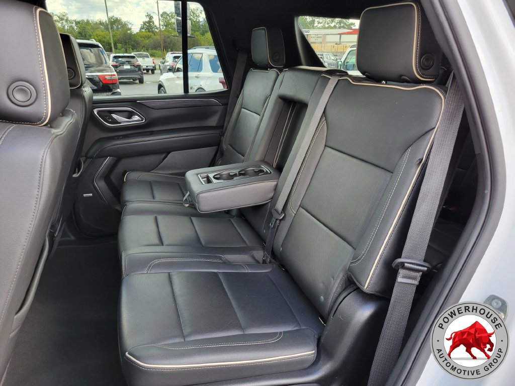 Used 2024 GMC Yukon SLT AWD/4WD image 17