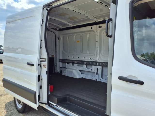 Certified 2022 Ford Transit 250 Medium Roof RWD image 23