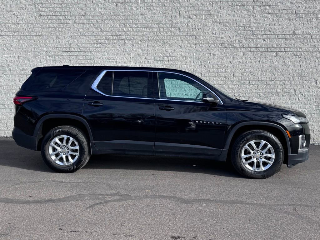Used 2023 Chevrolet Traverse LS w/ Safety Package AWD/4WD image 7