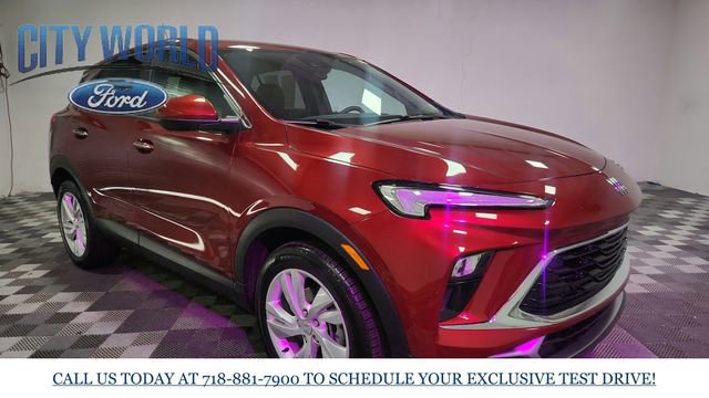 Used 2025 Buick Encore GX Preferred image 2