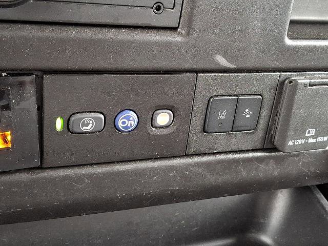Used 2021 GMC Savana 3500 Extended w/ Power Convenience Package RWD image 21