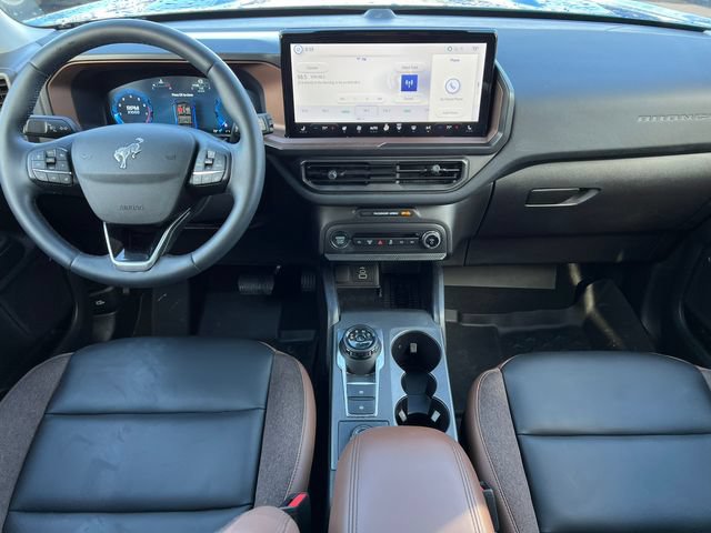 Certified 2025 Ford Bronco Sport Outer Banks AWD/4WD image 3