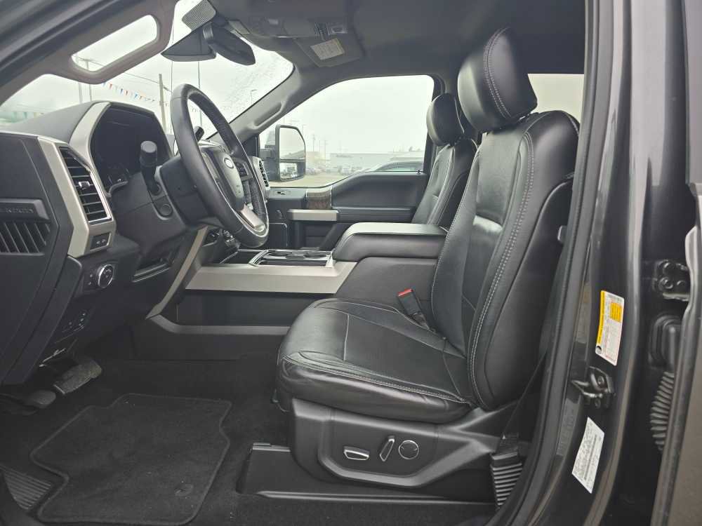 Certified 2018 Ford F350 Lariat w/ Lariat Ultimate Package image 10