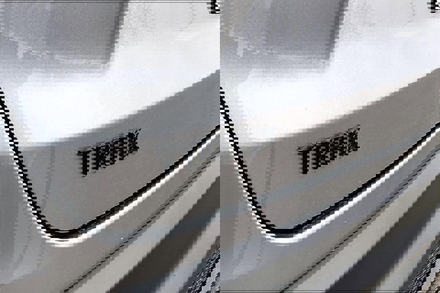 Used 2025 Chevrolet Trax RS w/ Driver Confidence Package image 30