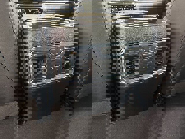 Used 2024 Chevrolet Silverado 1500 LTZ image 15