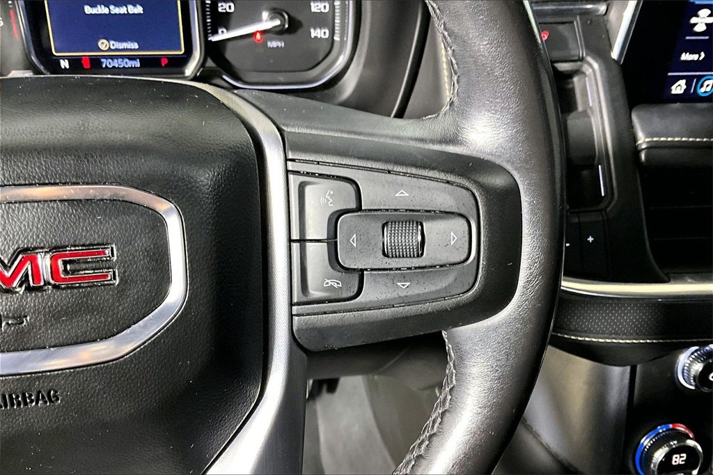 Used 2021 GMC Yukon SLT w/ SLT Premium Package image 15