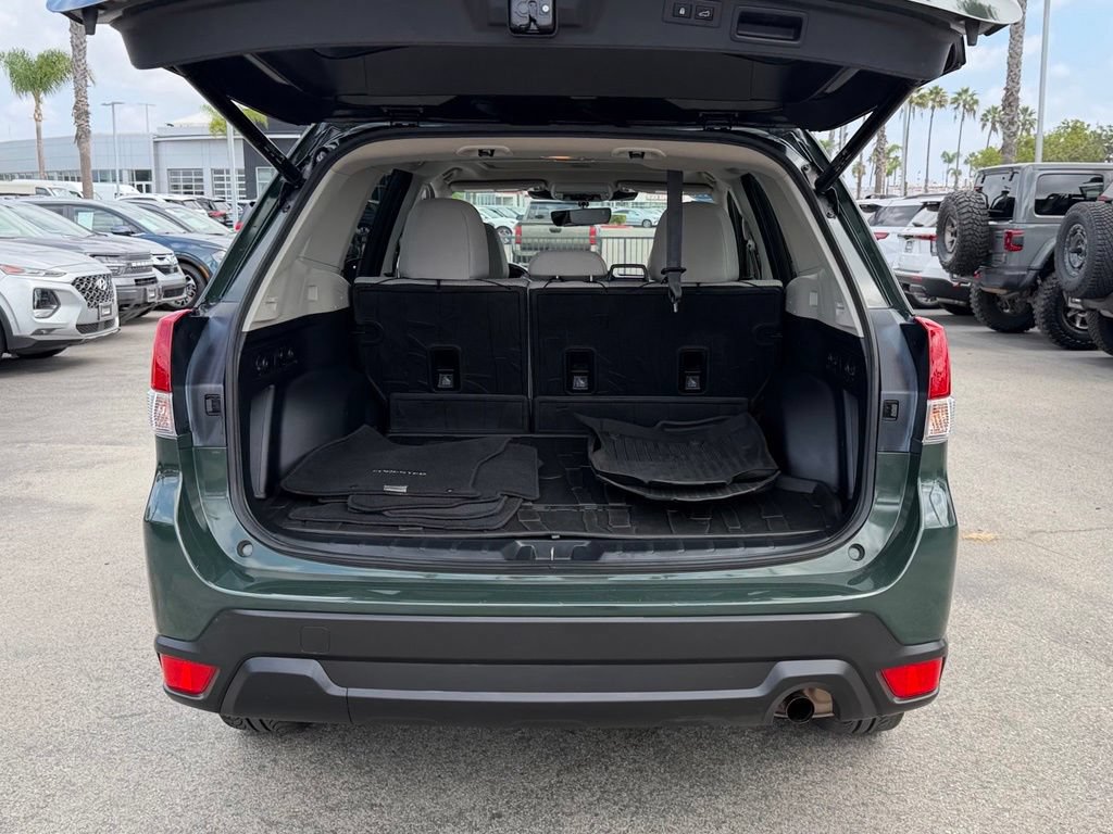 Used 2024 Subaru Forester Premium AWD/4WD image 10