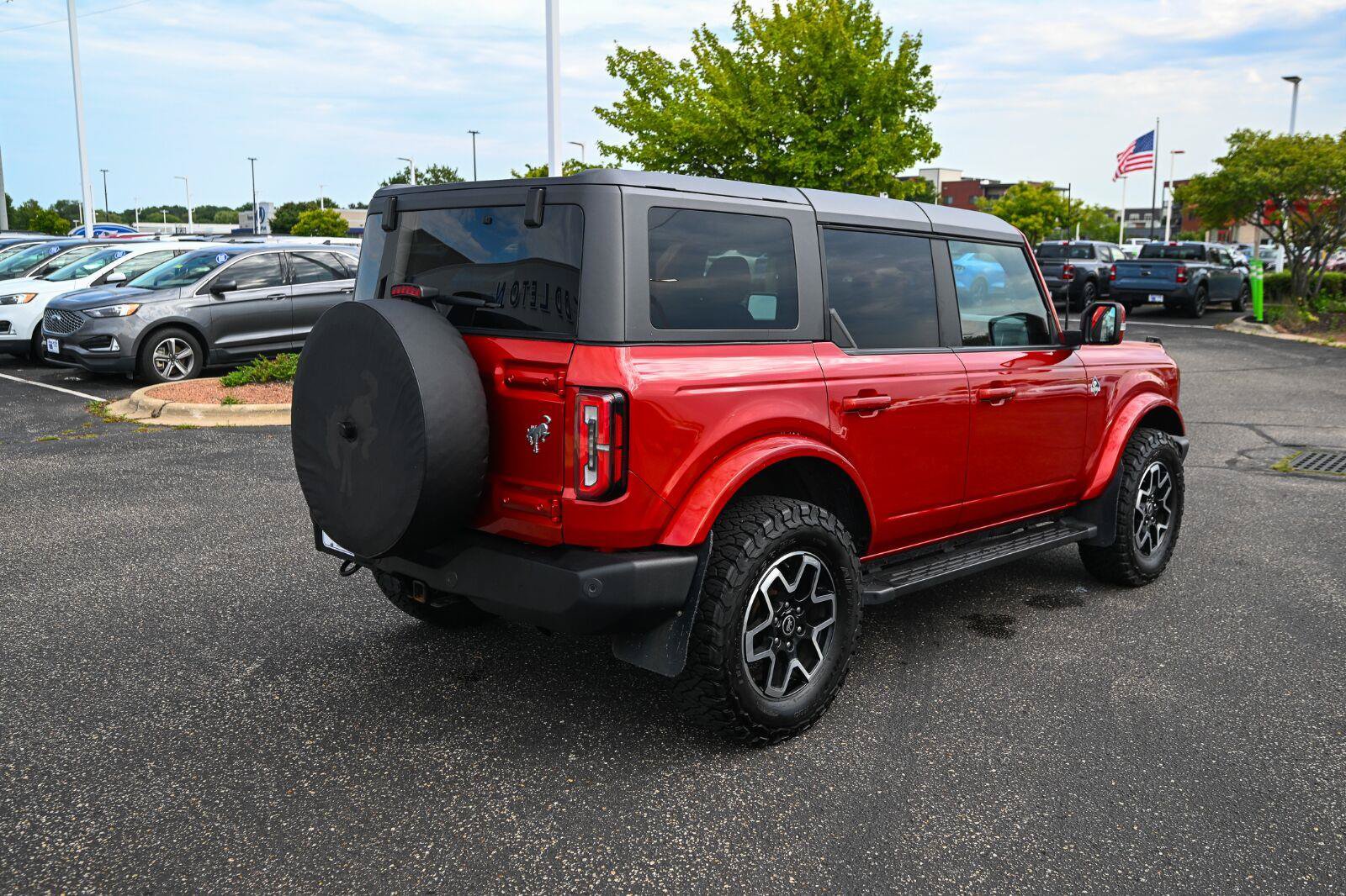 Certified 2022 Ford Bronco Outer Banks AWD/4WD image 5