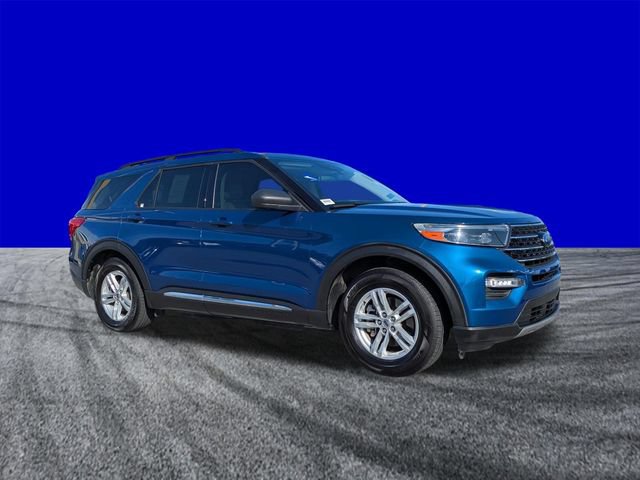 Certified 2020 Ford Explorer XLT w/ Equipment Group 202A RWD image 2