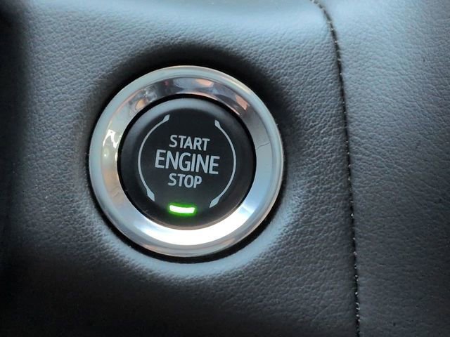 Used 2023 Chevrolet Suburban Premier image 26