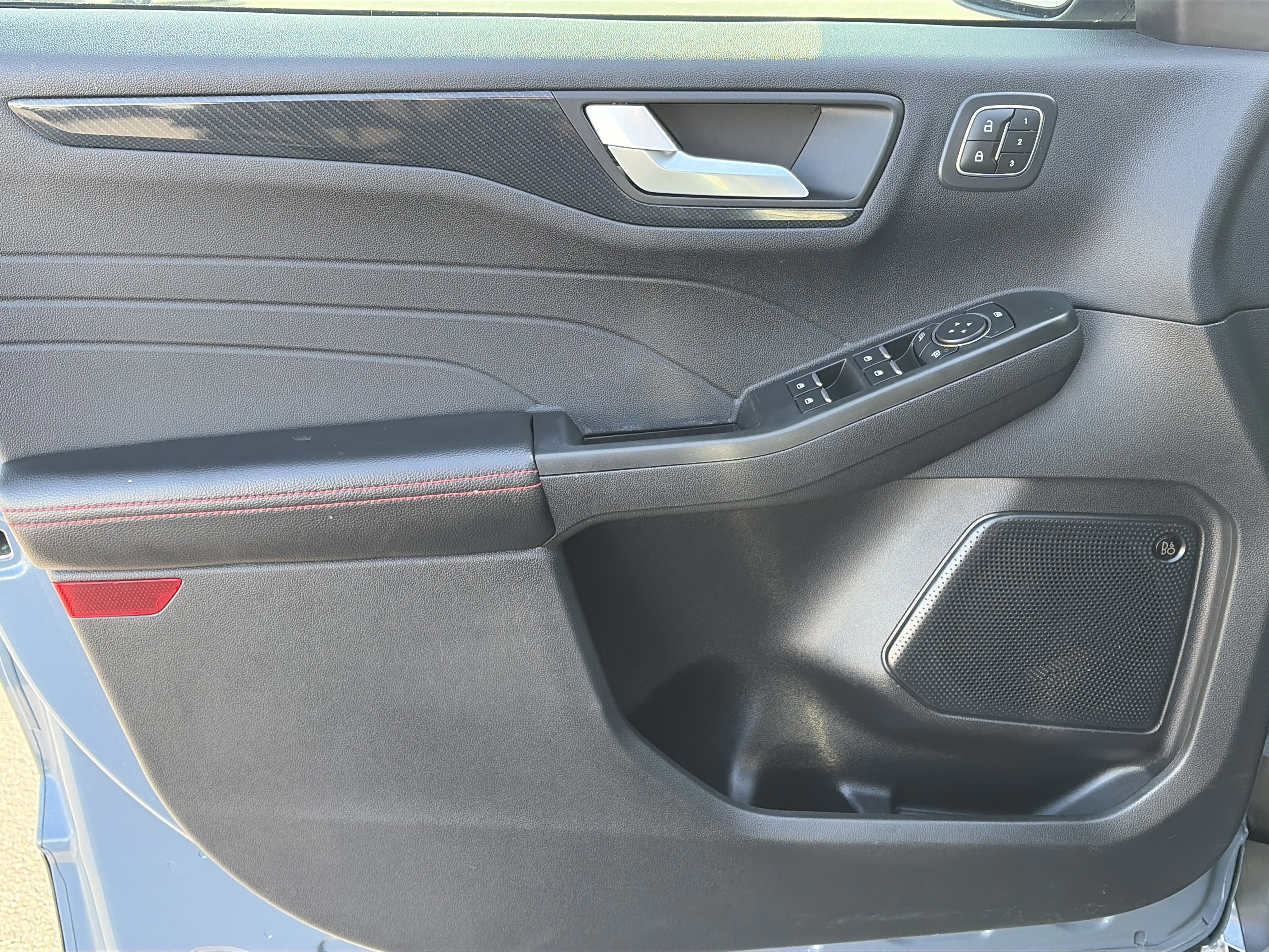 Certified 2023 Ford Escape ST-Line Select w/ Tech Pack #2 image 14