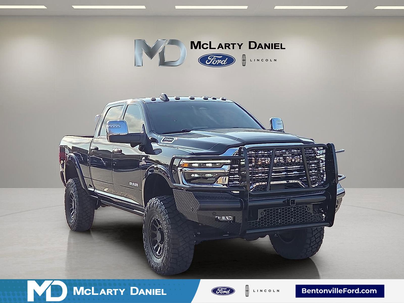 Used 2025 RAM 2500 Limited image 1