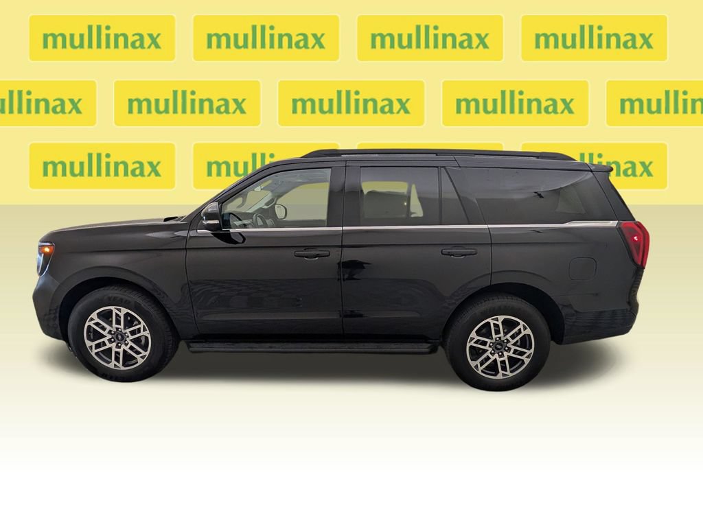 Certified 2025 Ford Expedition Active RWD image 11