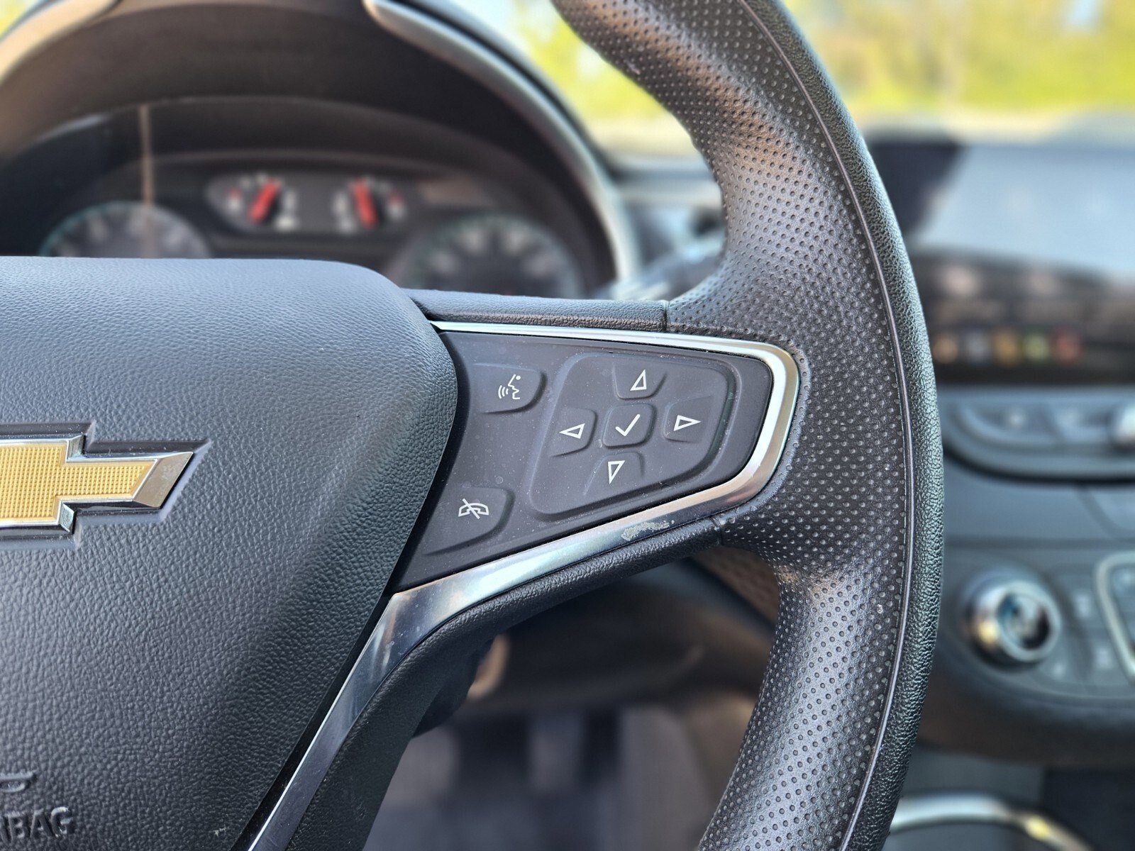 Used 2024 Chevrolet Malibu LT image 29