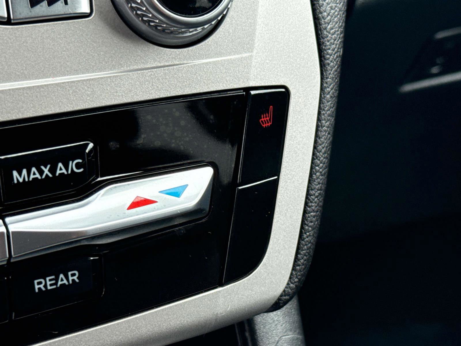 Certified 2023 Ford Explorer XLT w/ Equipment Group 202A image 28