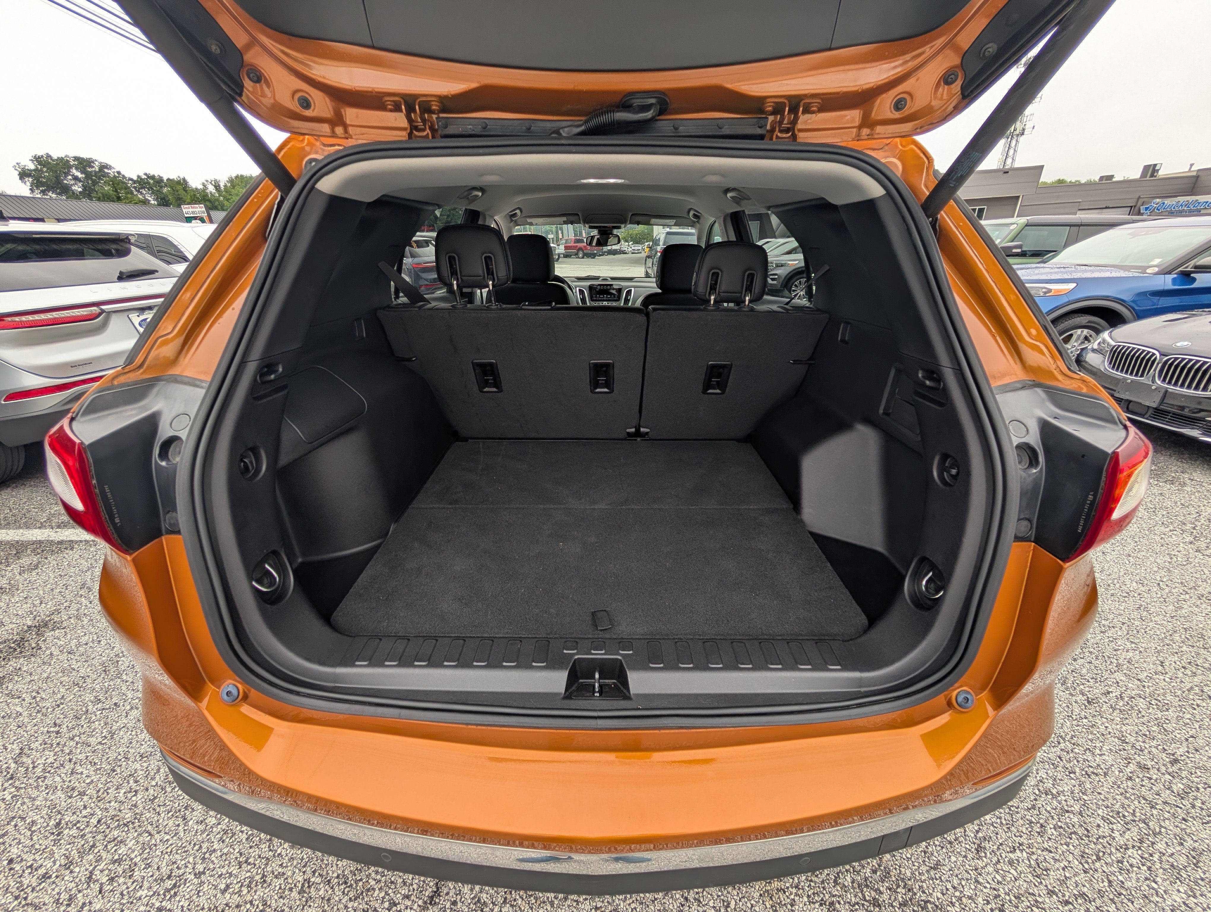 Used 2018 Chevrolet Equinox Premier AWD/4WD image 14