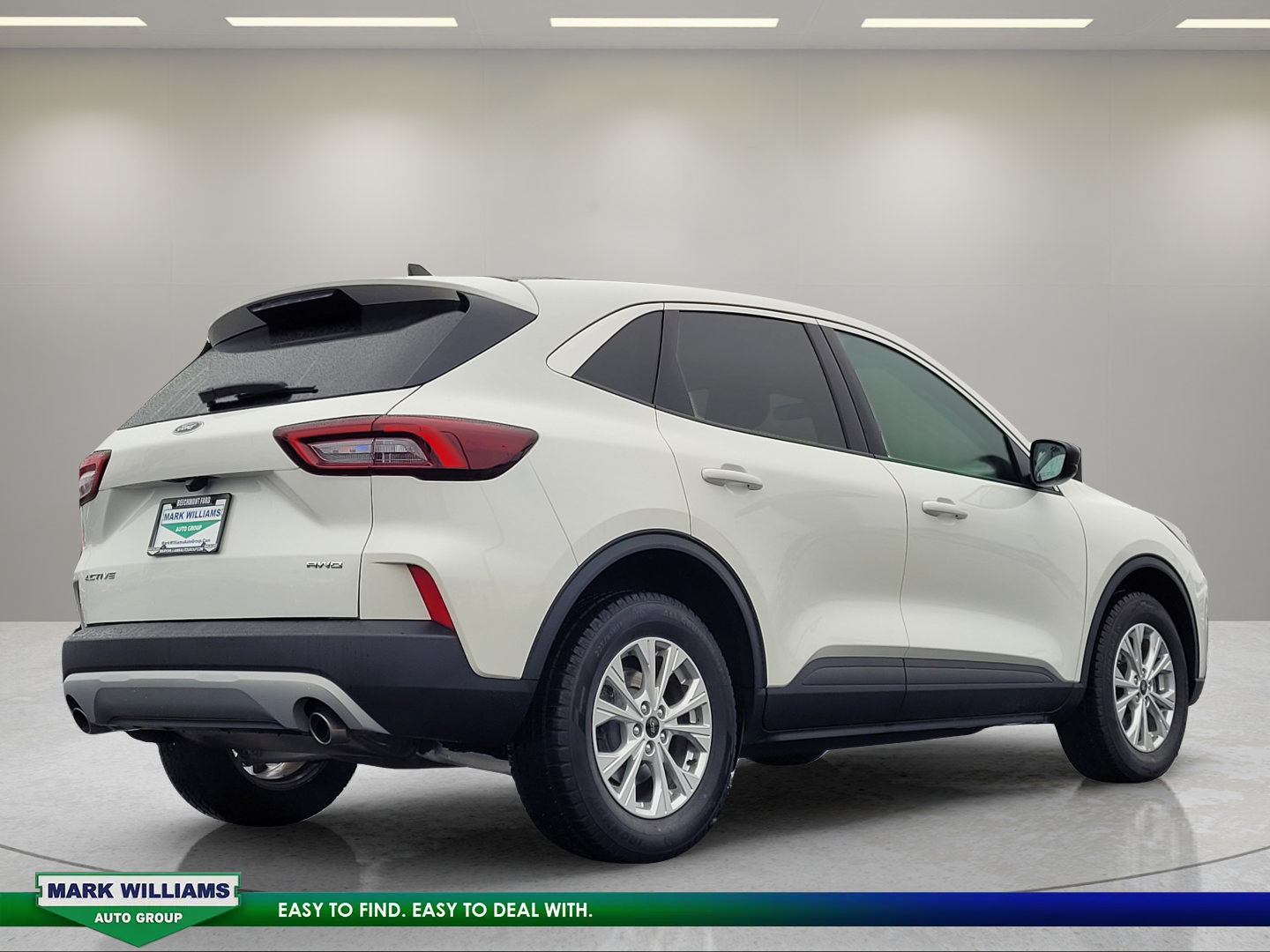 Certified 2023 Ford Escape Active AWD/4WD image 4