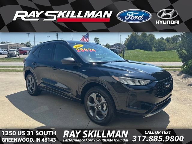 Certified 2024 Ford Escape ST-Line w/ Tech Pack #1 AWD/4WD image 1