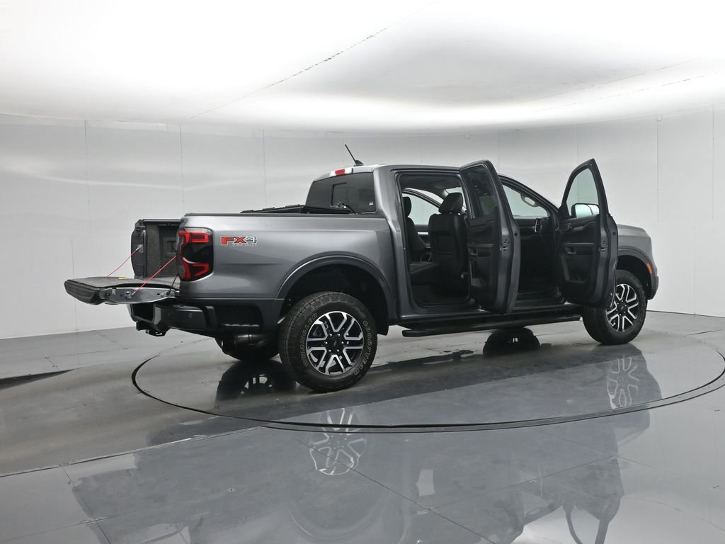 Certified 2024 Ford Ranger Lariat w/ FX4 Off-Road Package image 35