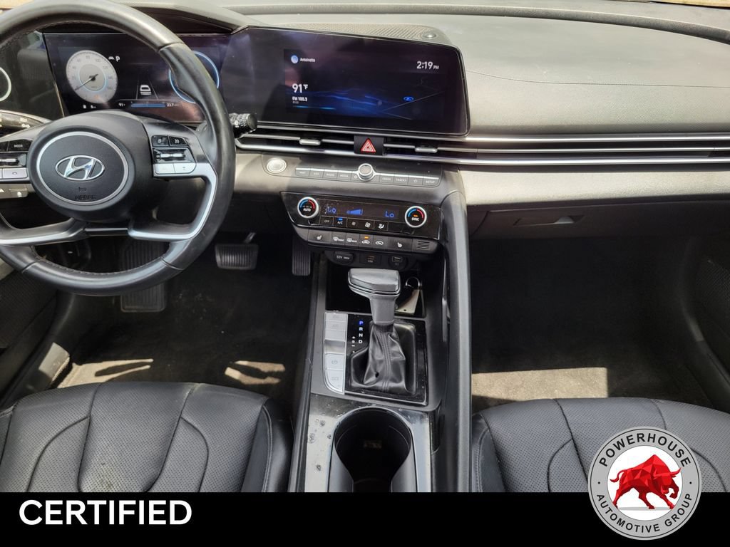 Used 2022 Hyundai Elantra Limited w/ Preferred Accessory Package FWD image 18