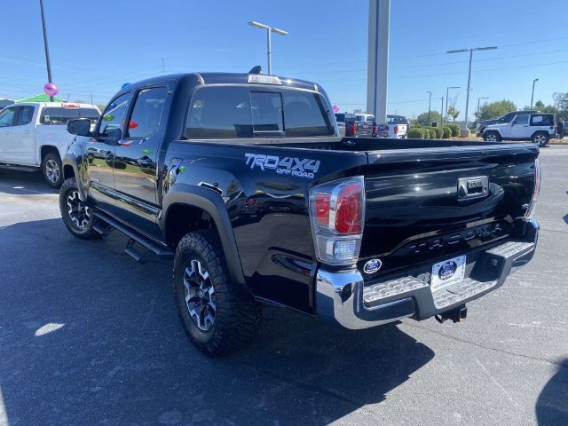 Used 2021 Toyota Tacoma TRD Off-Road AWD/4WD image 5