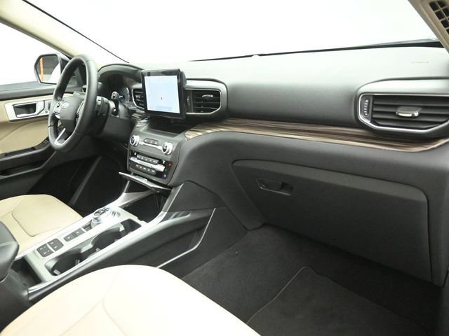 Certified 2020 Ford Explorer Limited w/ Class III Trailer Tow Package image 44