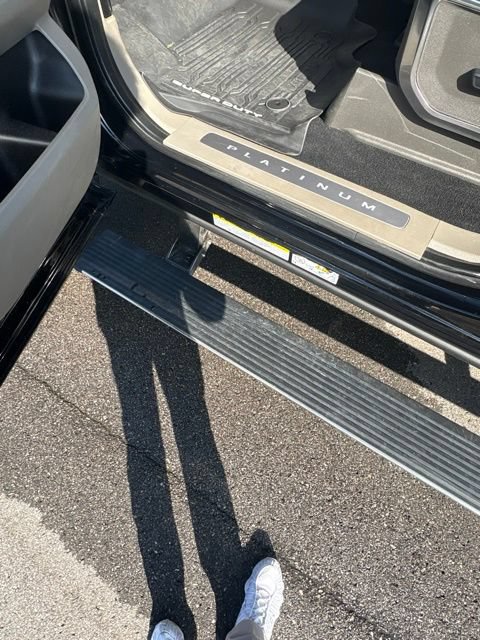 Certified 2025 Ford F450 Platinum w/ Platinum Plus Package AWD/4WD image 12