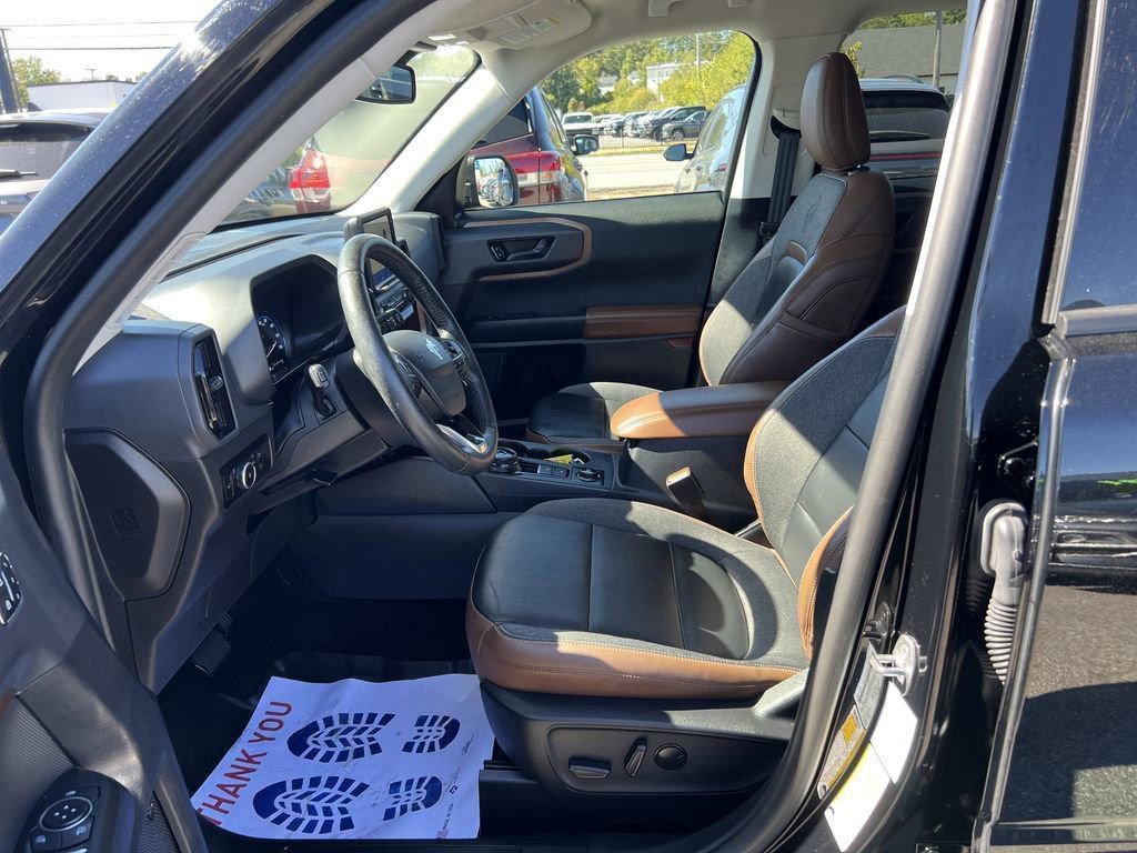 Certified 2023 Ford Bronco Sport Outer Banks w/ Tech Package image 11