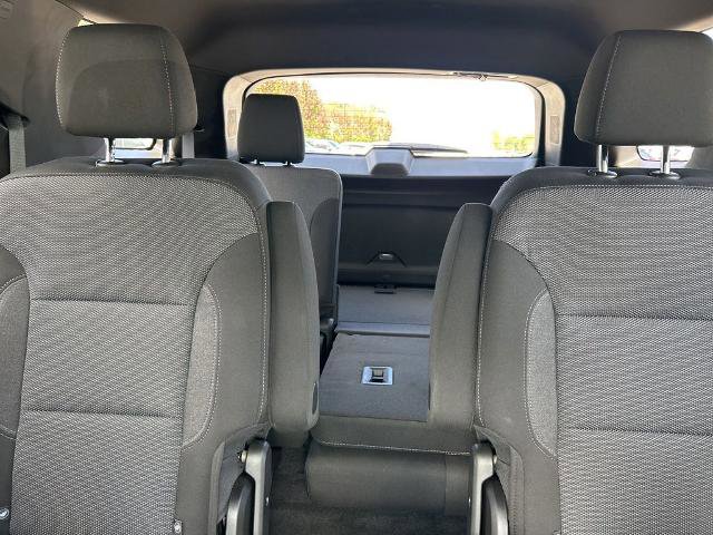 Used 2022 Chevrolet Traverse LT FWD image 13