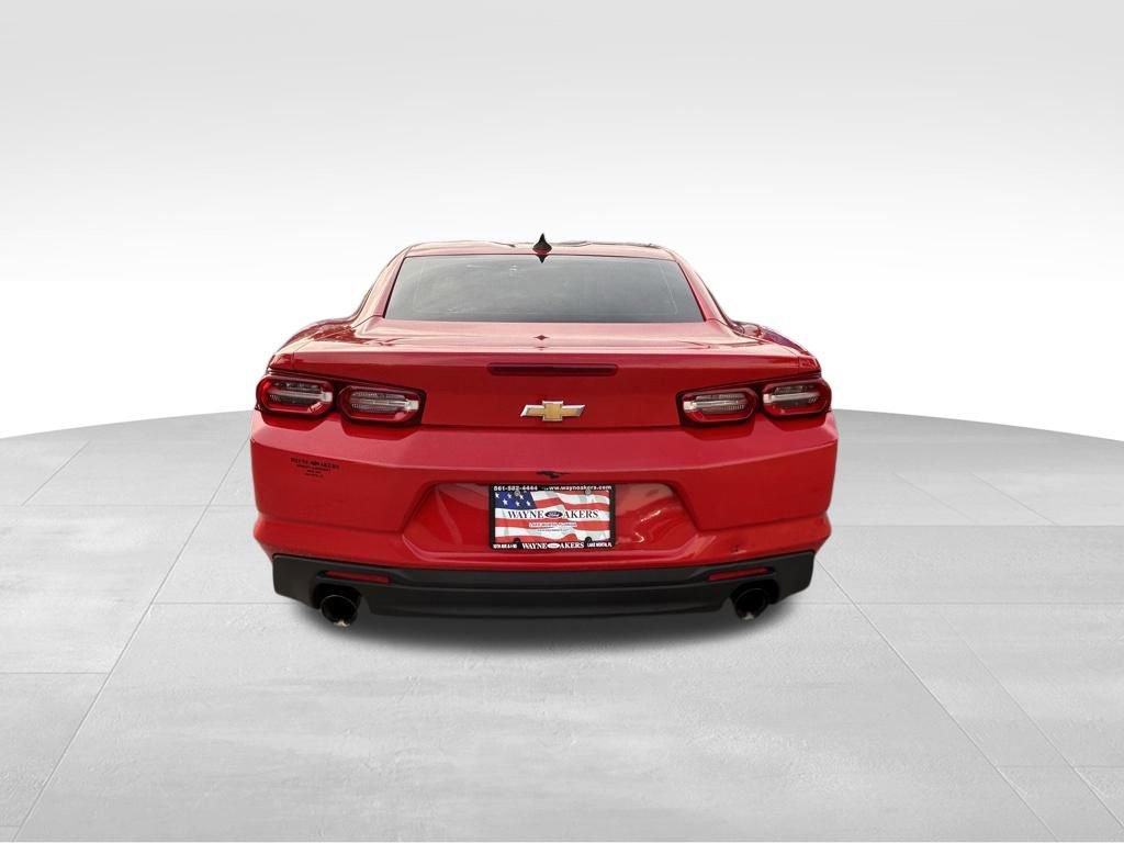 Used 2022 Chevrolet Camaro LT RWD image 6