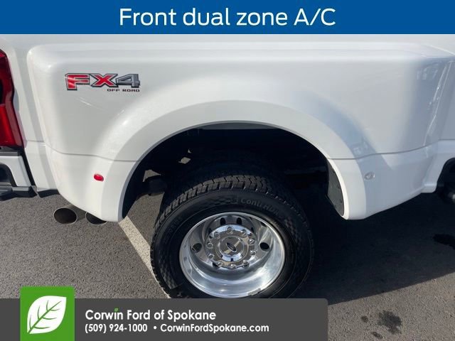 Certified 2025 Ford F450 Platinum w/ FX4 Off-Road Package image 27