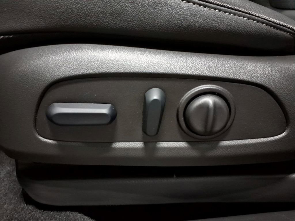 Used 2026 Buick Encore GX Preferred w/ Comfort Package image 23