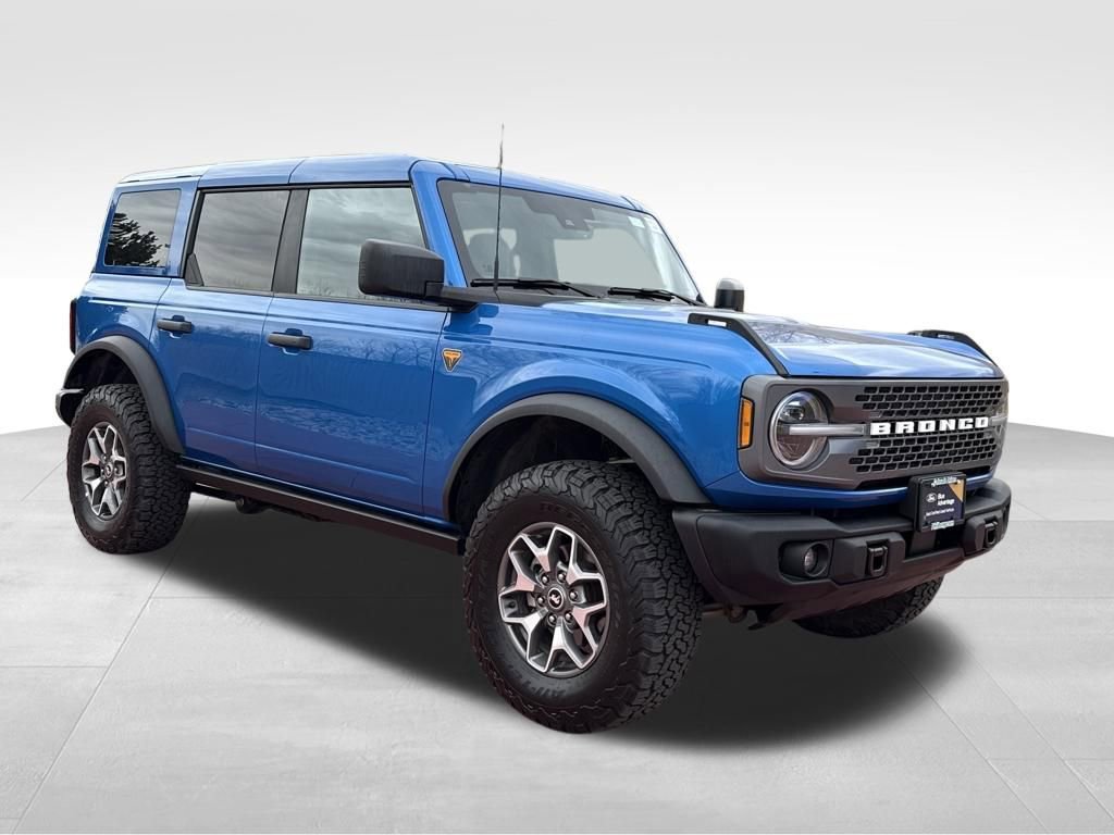 Certified 2025 Ford Bronco Badlands AWD/4WD image 1