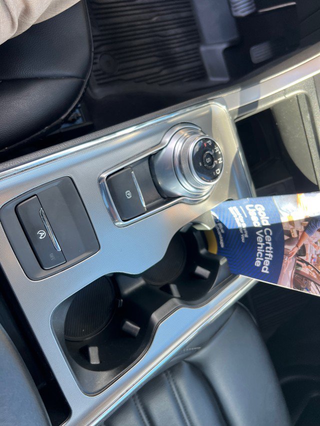 Certified 2022 Ford Edge SEL w/ Convenience Package image 29