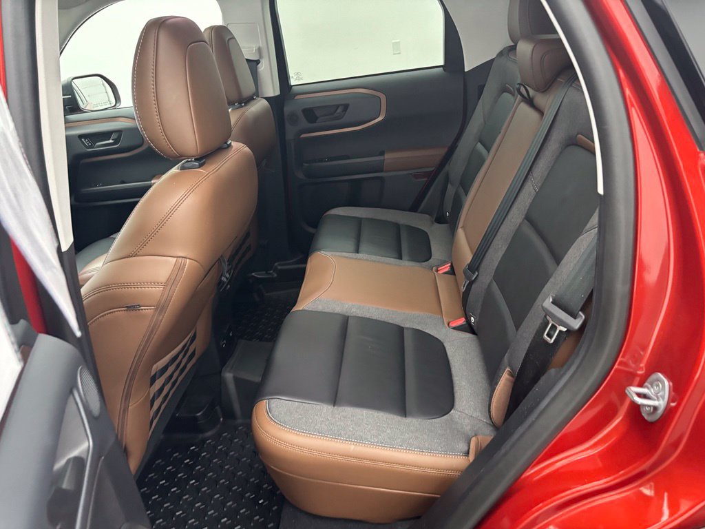 Certified 2022 Ford Bronco Sport Outer Banks w/ Tech Package AWD/4WD image 37