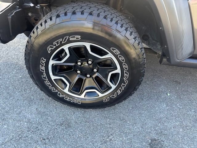 Used 2018 Jeep Wrangler Unlimited Sport S AWD/4WD image 13