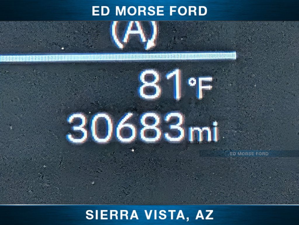 Used 2025 Hyundai Santa Fe SEL FWD image 17