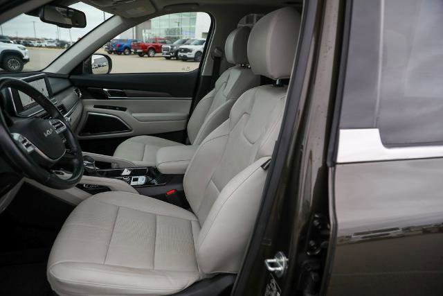 Used 2022 Kia Telluride EX w/ EX Premium Package image 22