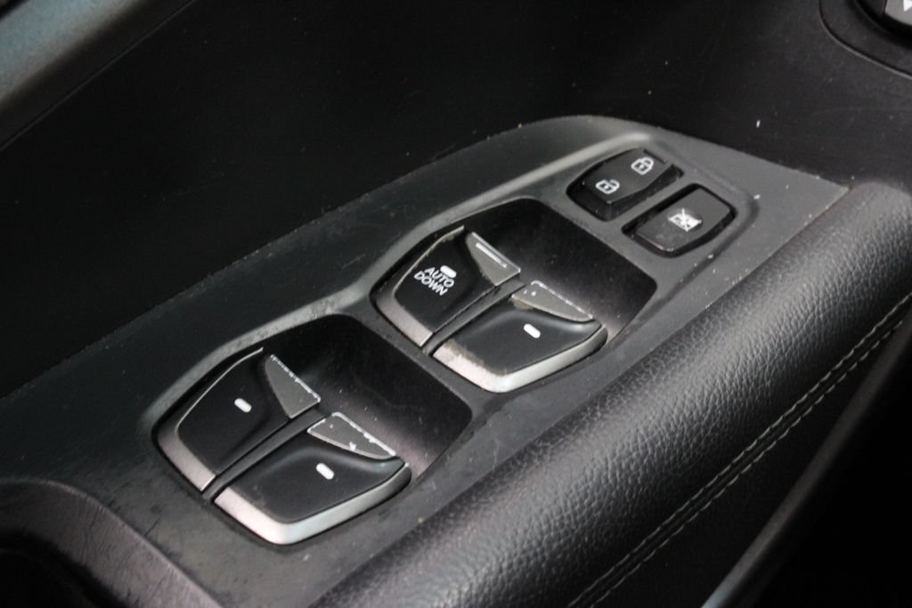 Used 2018 Hyundai Santa Fe Sport AWD/4WD image 24
