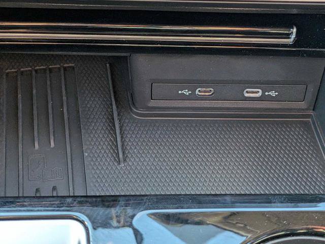 Used 2026 Volkswagen Atlas SE AWD/4WD image 32