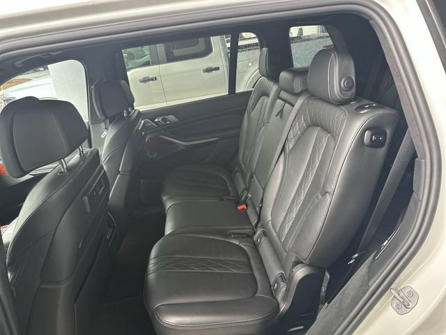 Used 2021 BMW ALPINA XB7 AWD/4WD image 24
