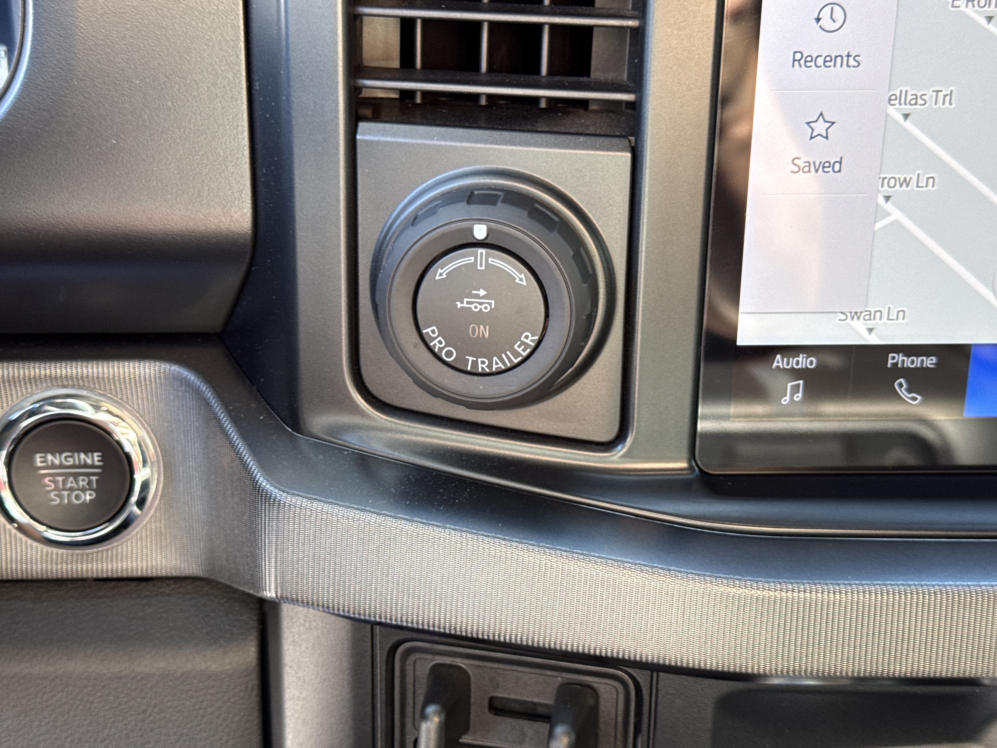 Certified 2025 Ford F250 Platinum AWD/4WD image 27