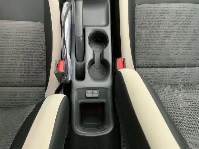 Used 2022 Nissan Versa SV image 18