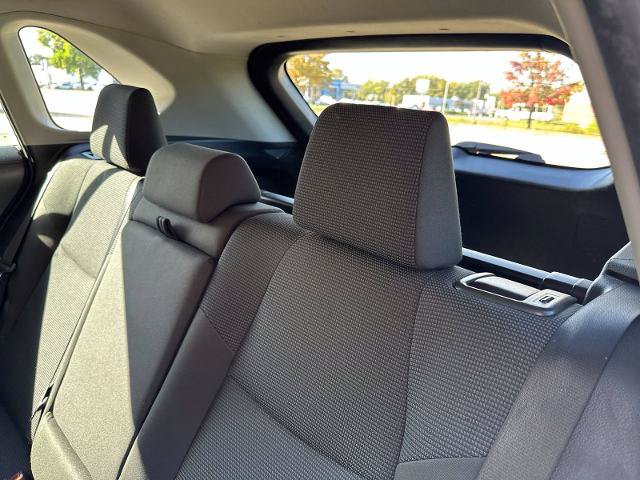 Used 2022 Toyota RAV4 LE AWD/4WD image 25