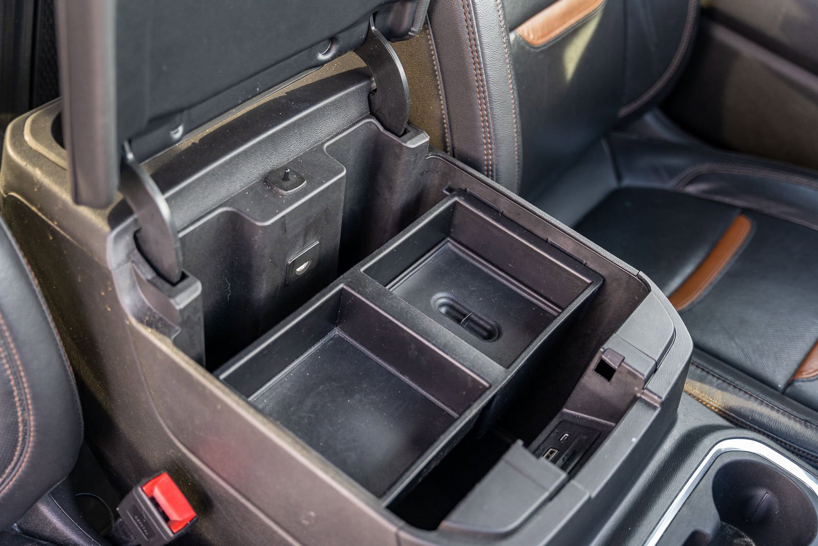 Used 2022 GMC Sierra 2500 AT4 w/ AT4 Preferred Package image 12