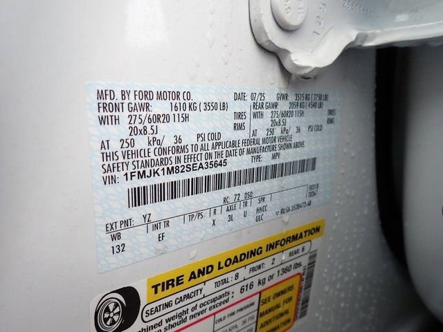 Certified 2025 Ford Expedition Max Platinum image 23