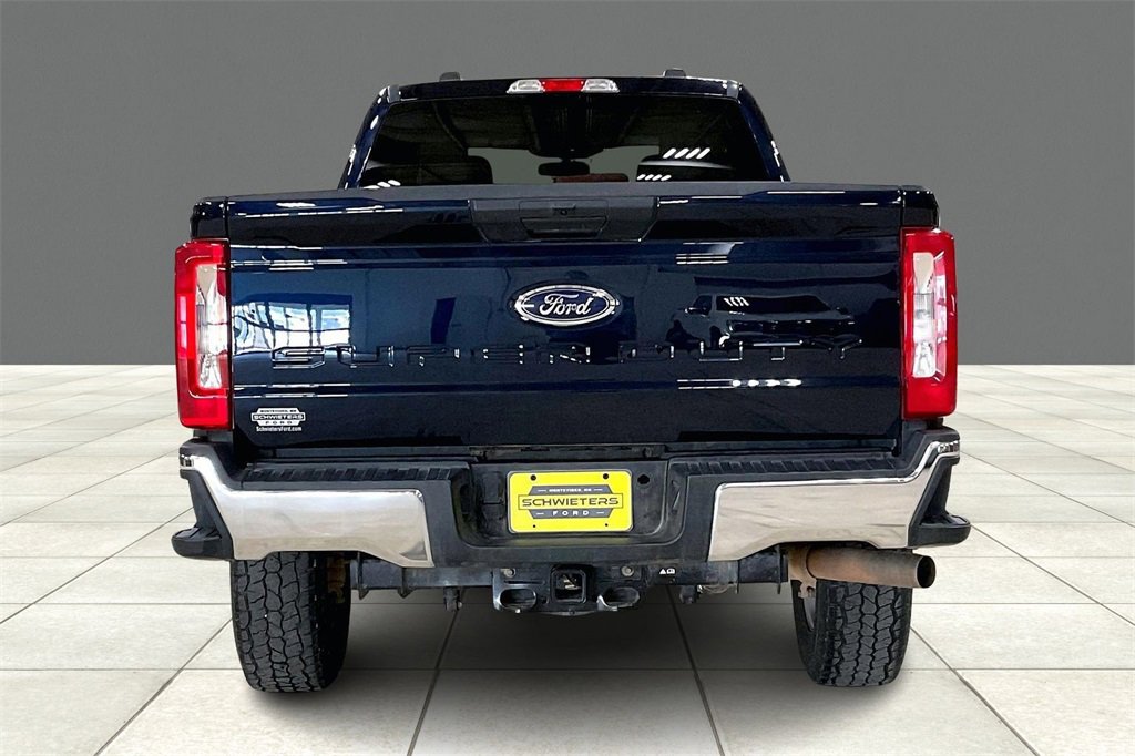 Certified 2023 Ford F250 XLT image 4